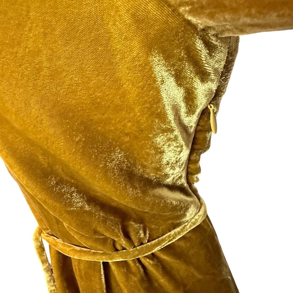 NWT J Crew Velvet Chartreuse Gold Belted Top V Neck Long Sleeve Side Zip - Picture 10 of 16
